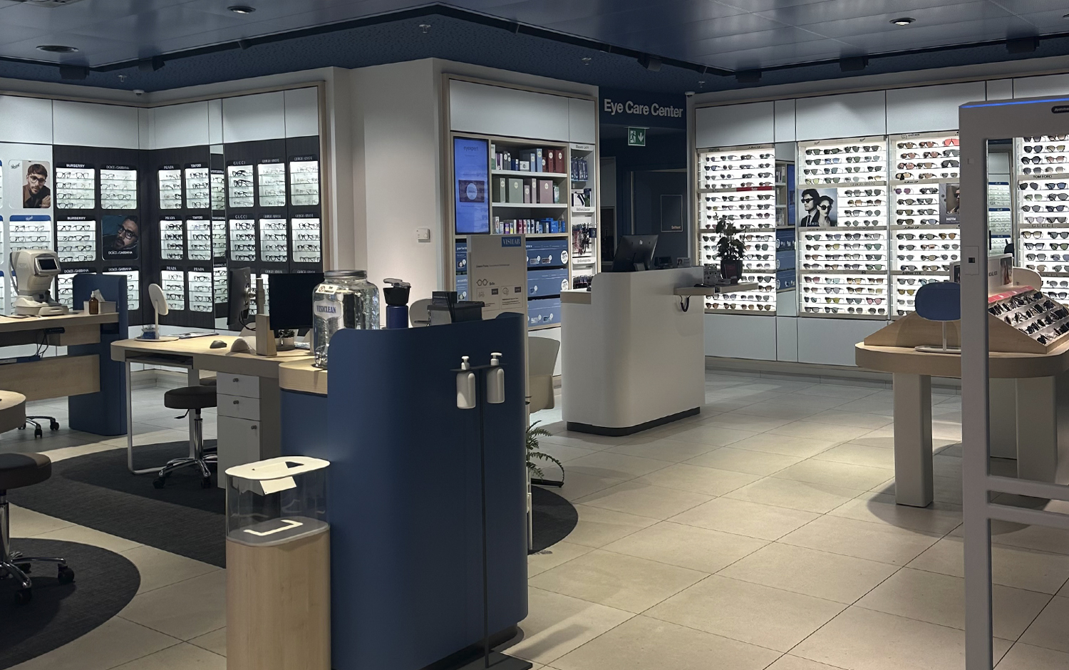 Bilder Optiker Visilab Aarau - Bahnhof