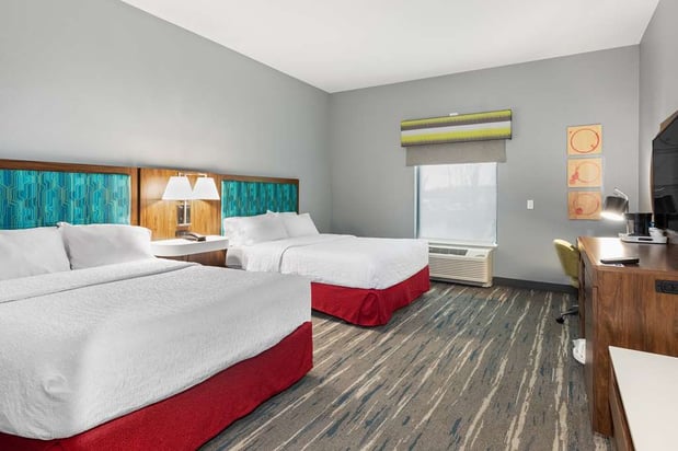 Images Hampton Inn Madison