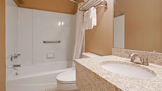 Images SureStay by Best Western Cameron