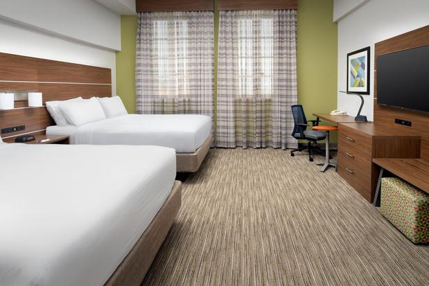 Images Holiday Inn Express San Antonio N-Riverwalk Area by IHG