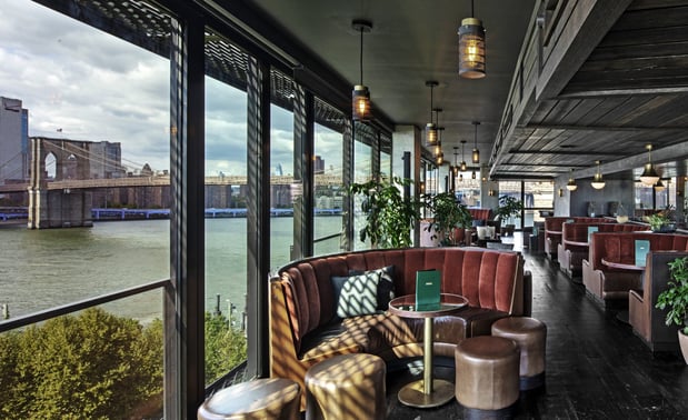 Images Harriet's Lounge