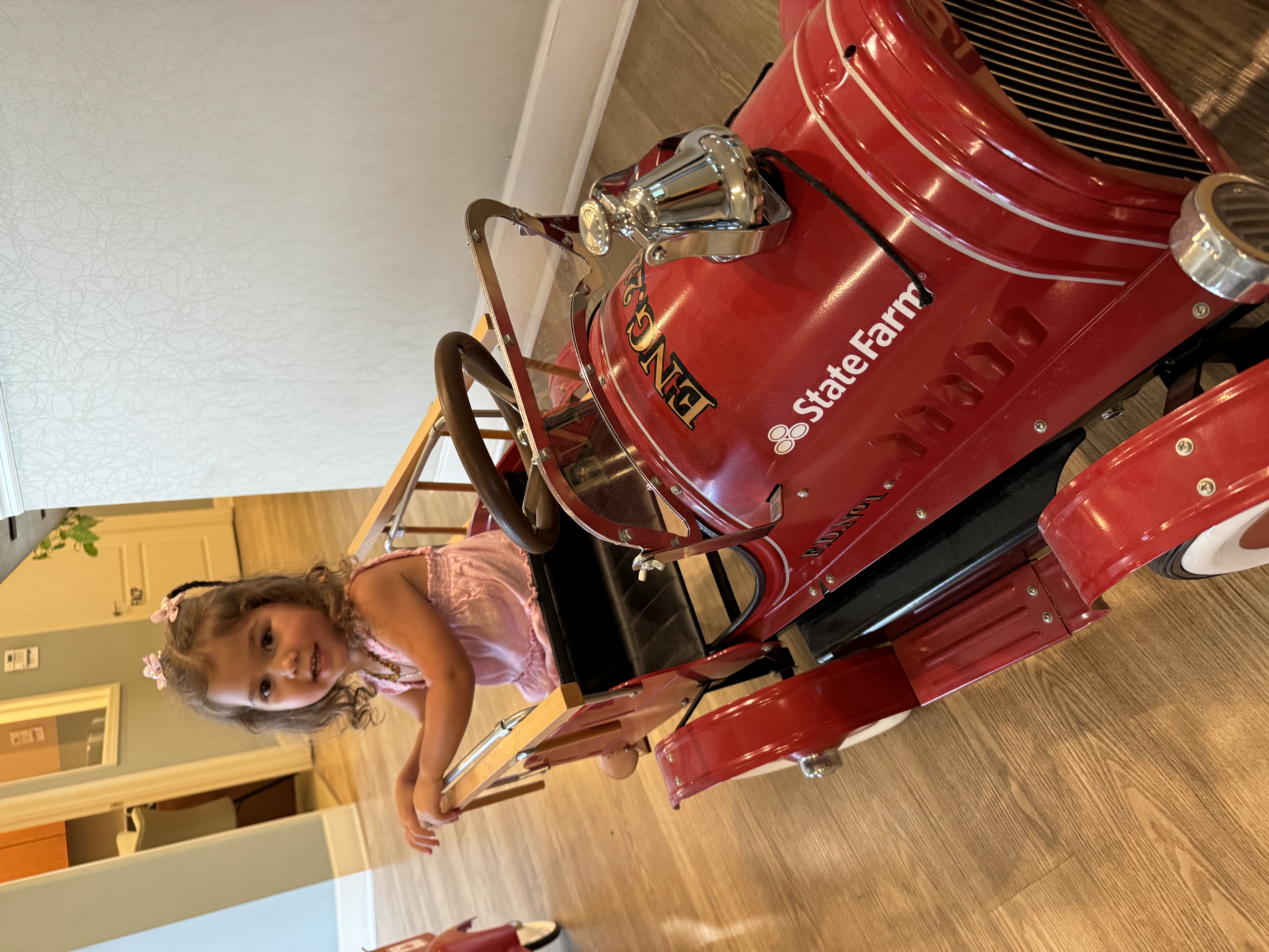 Drive on over to our Englewood office to see how you can save on your auto insurance today!