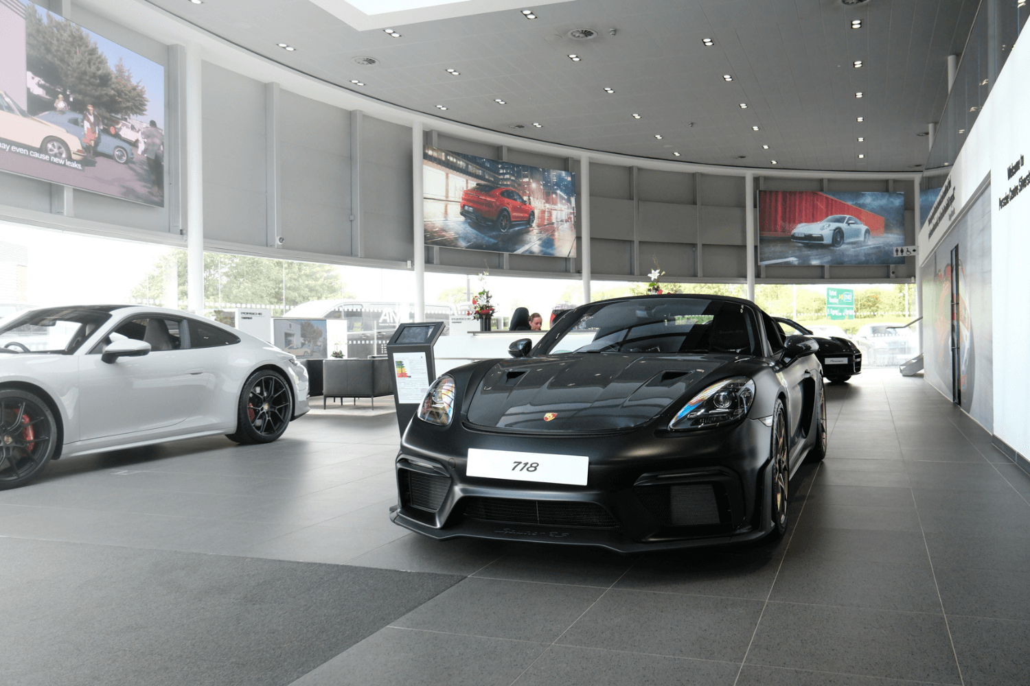 Images Porsche Centre Silverstone
