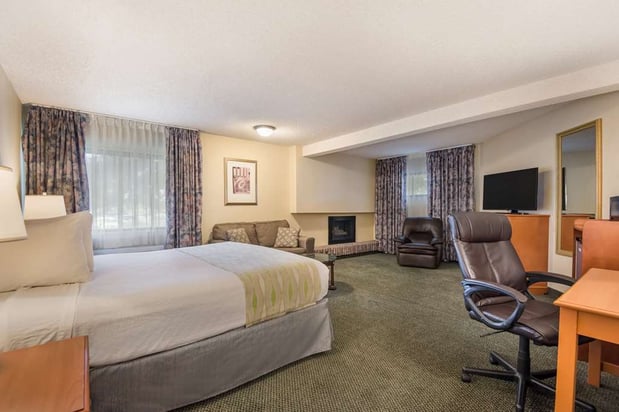 Images SureStay Plus by Best Western Reno Airport