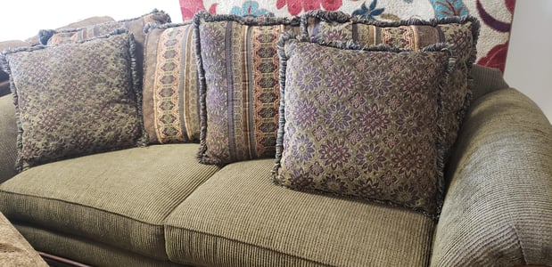 Images J and B Furniture Consignments