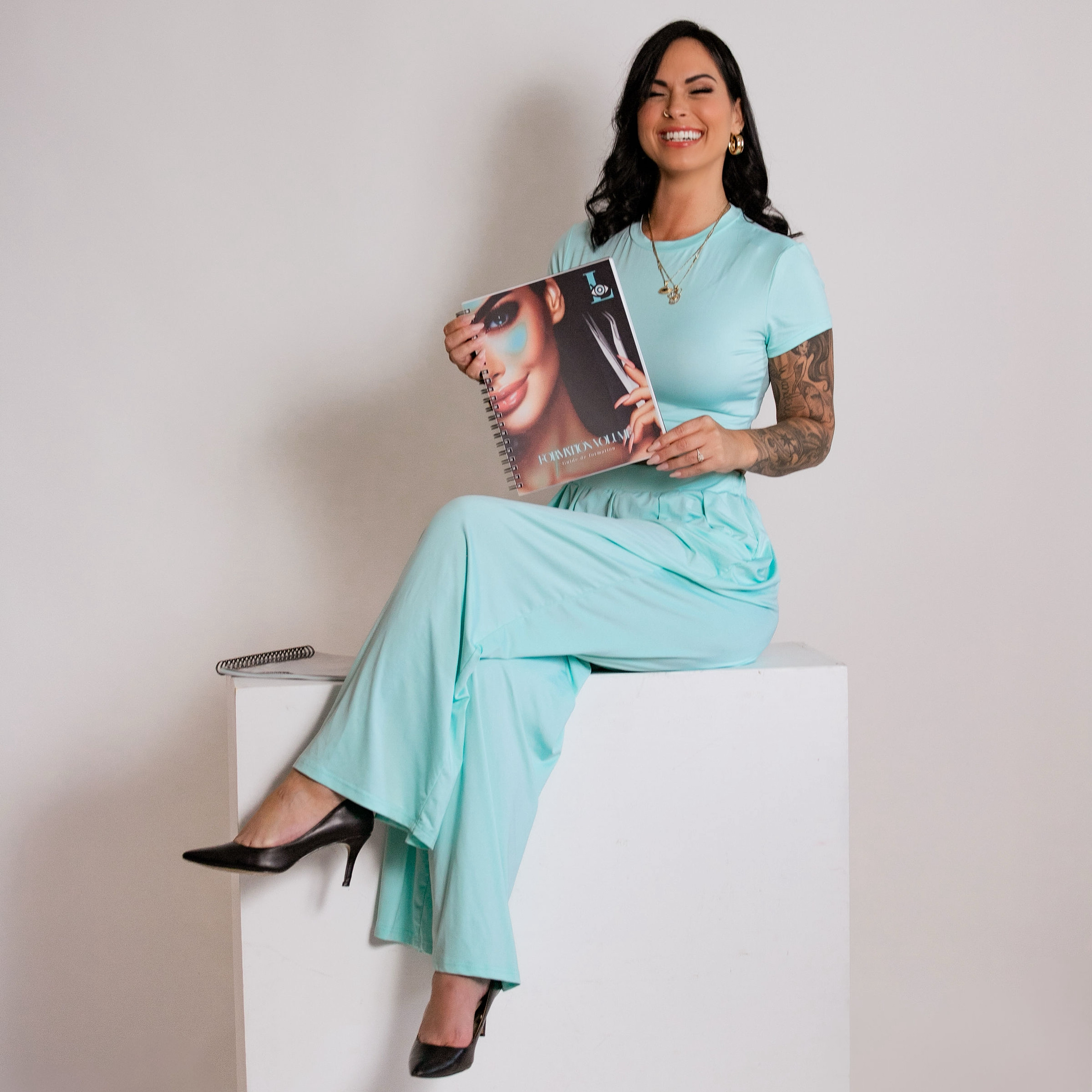 Images Lashista - Formation cils - Pose de cils - Produits de cils Longueuil