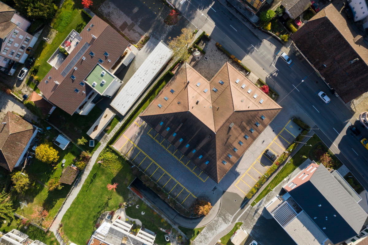 Dr. med. dent. Aeschbacher Walter, Wangenstrasse 10 in Herzogenbuchsee