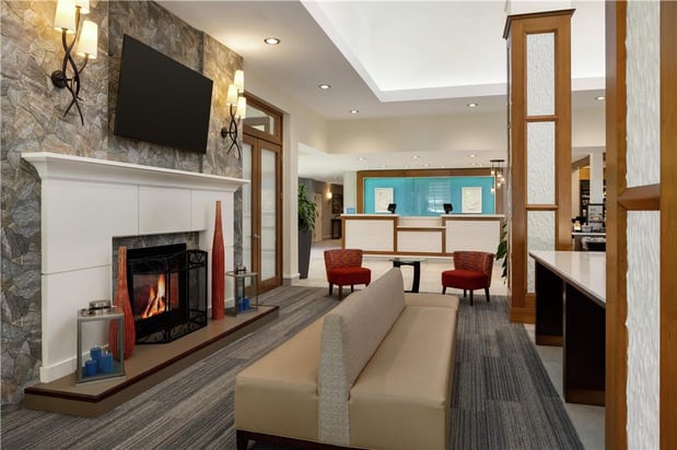 Images Hilton Garden Inn Stony Brook