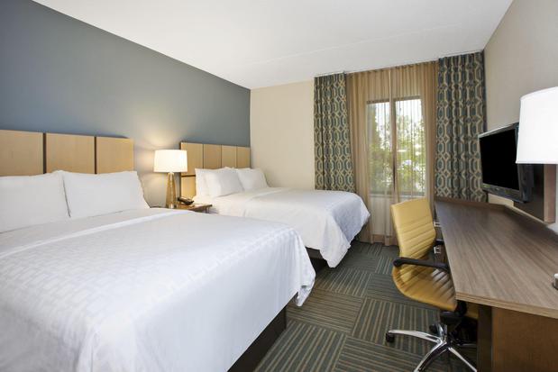Images Candlewood Suites Grand Rapids Airport by IHG