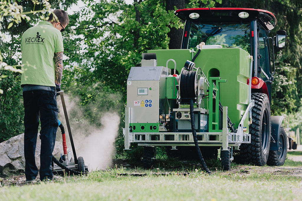 PETER BARMETTLER SERVICE & FAHRZEUGE, Fadenbrücke 12 in Buochs