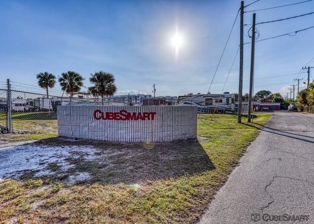 Images CubeSmart Self Storage