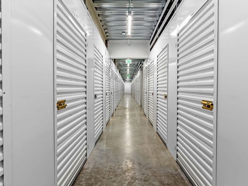 Images Extra Space Storage