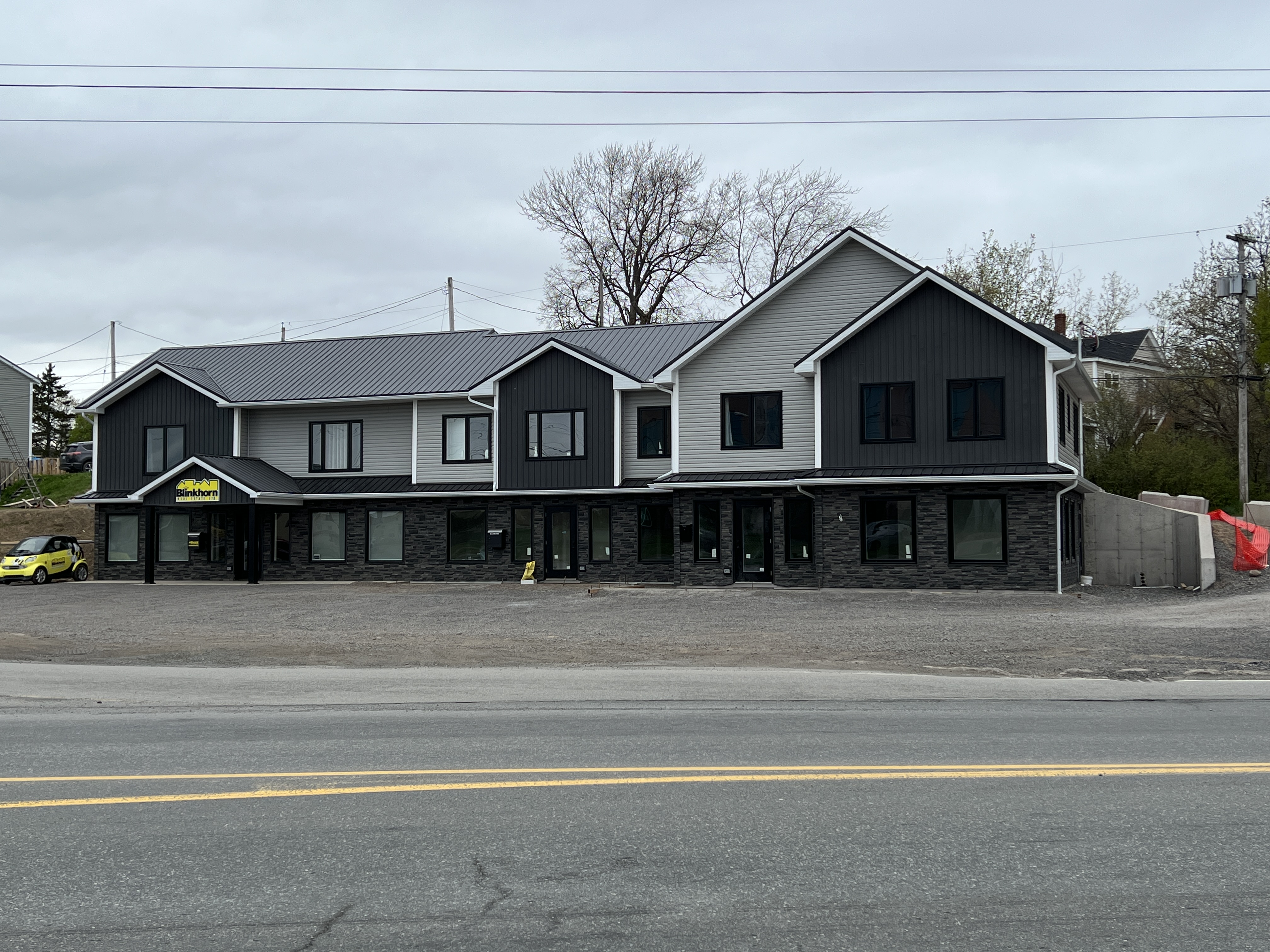 Images Blinkhorn Real Estate Ltd.
