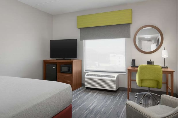 Images Hampton Inn & Suites Lynchburg