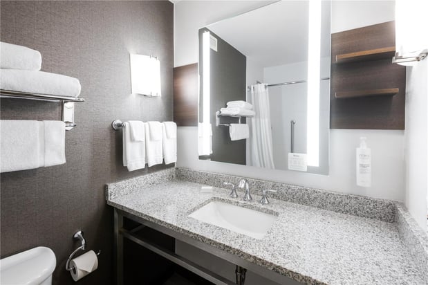 Images Hilton Garden Inn Grand Forks-UND