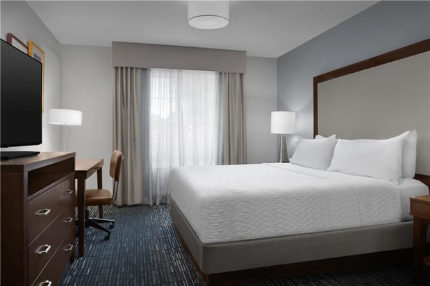 Images Homewood Suites by Hilton Newark-Cranford