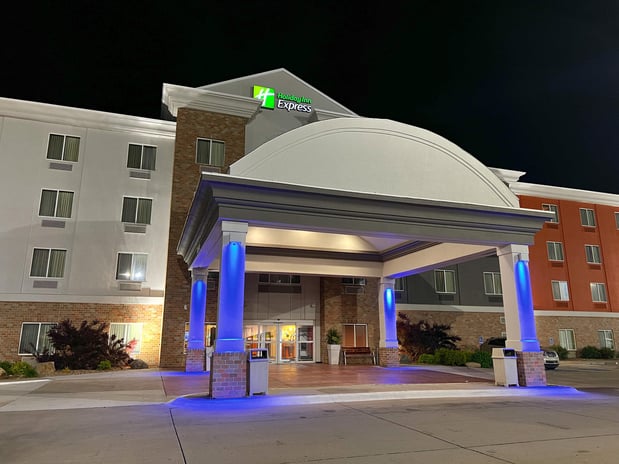 Images Holiday Inn Express Kearney by IHG