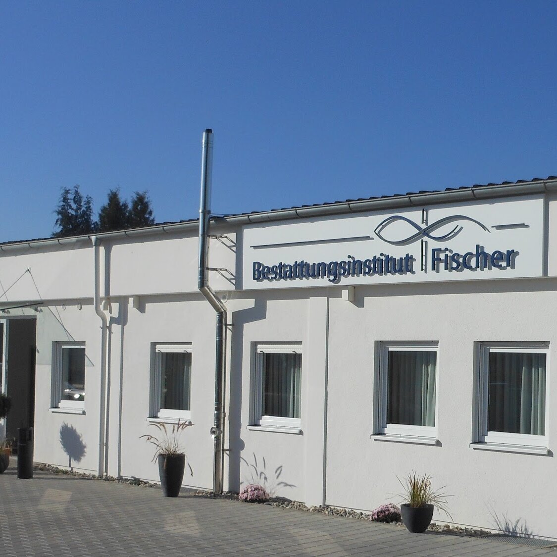 Bestattungsinstitut Fischer, Gewerbestraße 14 in Nördlingen