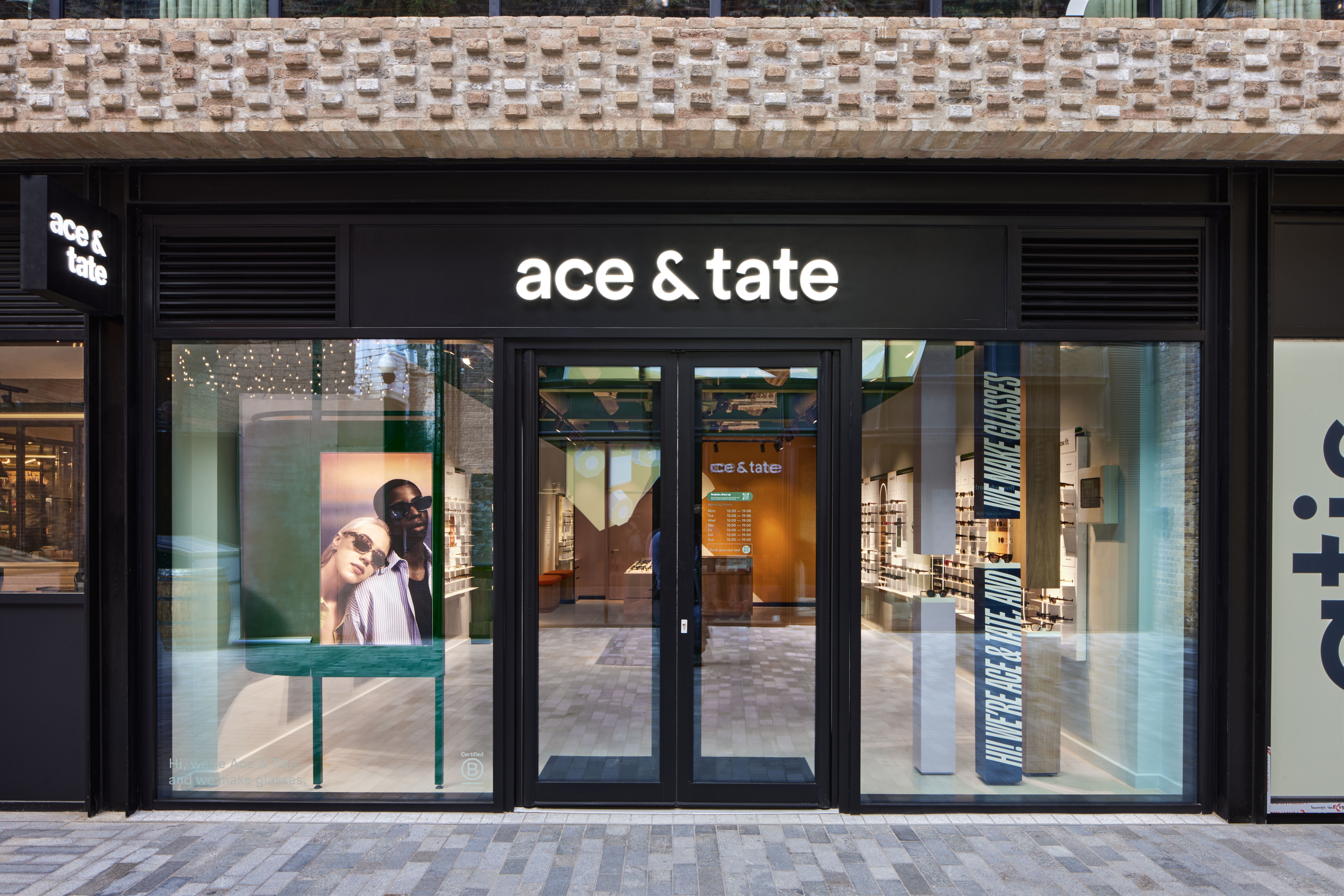 Images Ace & Tate