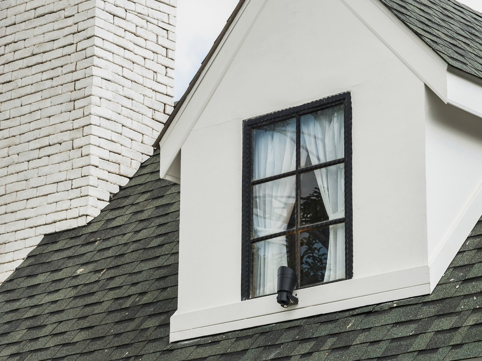 WE Brown Roofing