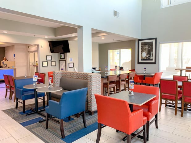 Images Holiday Inn Express & Suites Lexington Dtwn Area-Keeneland by IHG