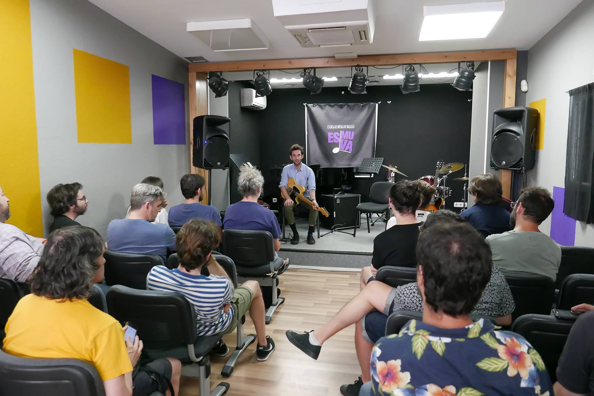 Images Esmuva: Escuela De Música