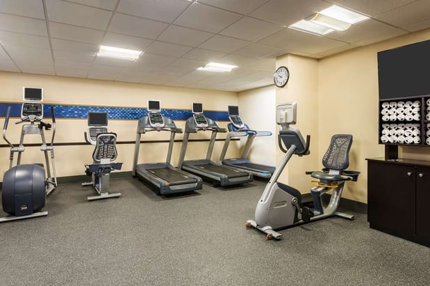 Images Hampton Inn Buffalo-Airport/Galleria Mall