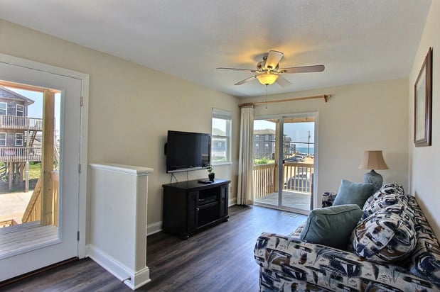 Images Lighthouse View Oceanfront Lodging