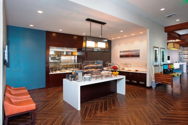 Images Hilton Garden Inn Burbank Los Angeles