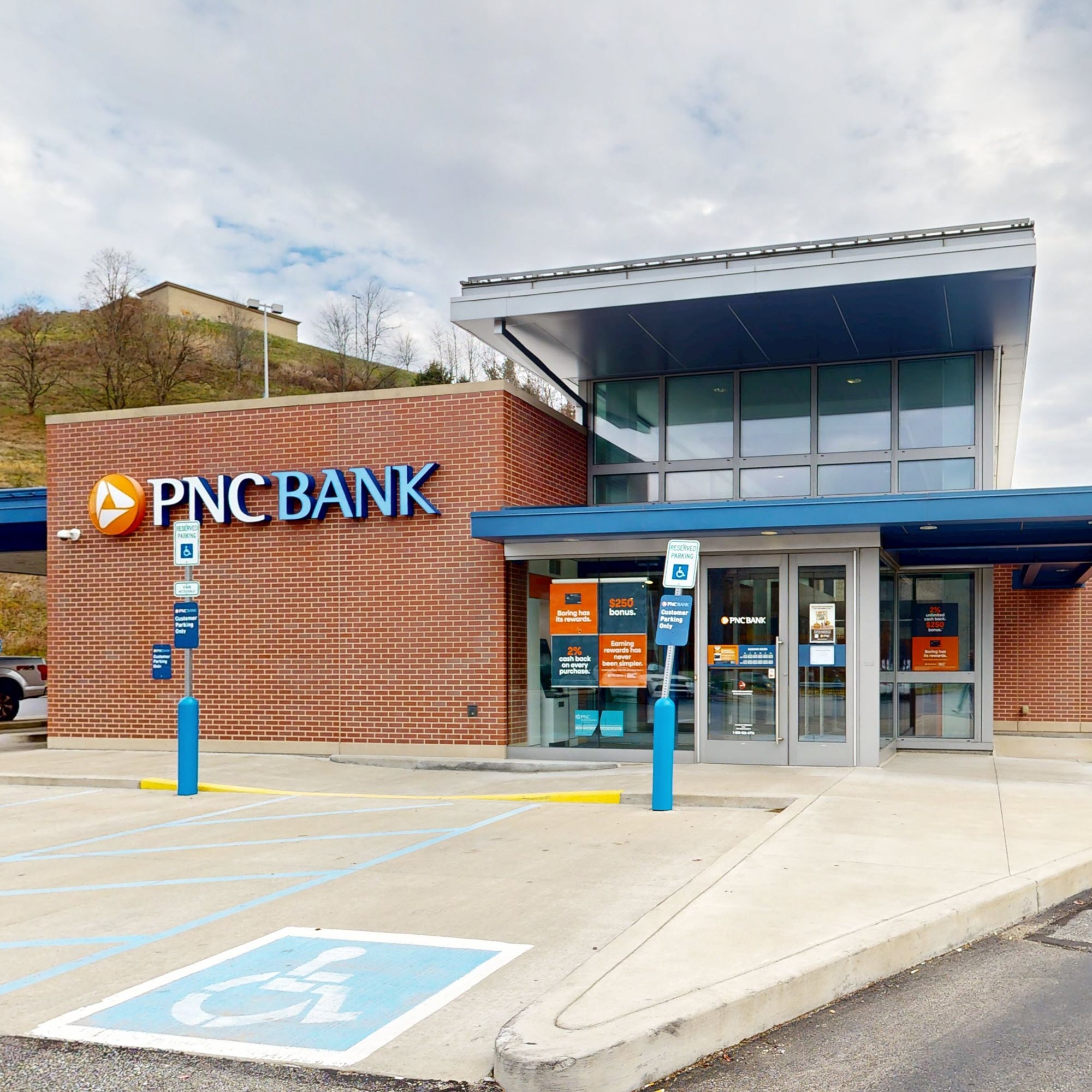 PNC Bank Mount Nebo Pointe - Pittsburgh, PA 