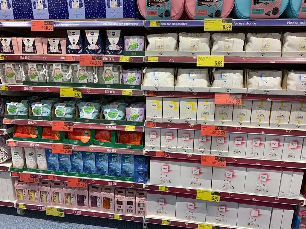 B&M's brand new store in Bangor, County Down stocks an extensive range of health & beauty gifts, from Lynx deodorant to bath and spa sets.