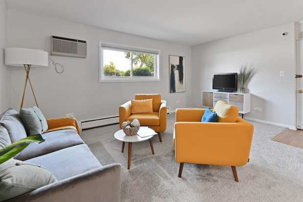 Images Aspen Ridge Apartments