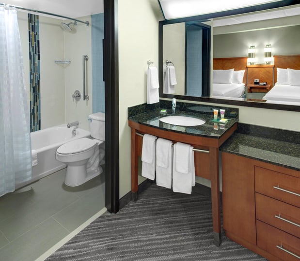 Images Candlewood Suites Cincinnati Northeast - Mason by IHG