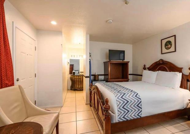 Images Marlene Silva - Palm Realty Boutique