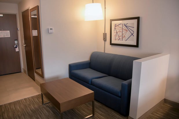 Images Holiday Inn Express & Suites Colorado Springs North by IHG