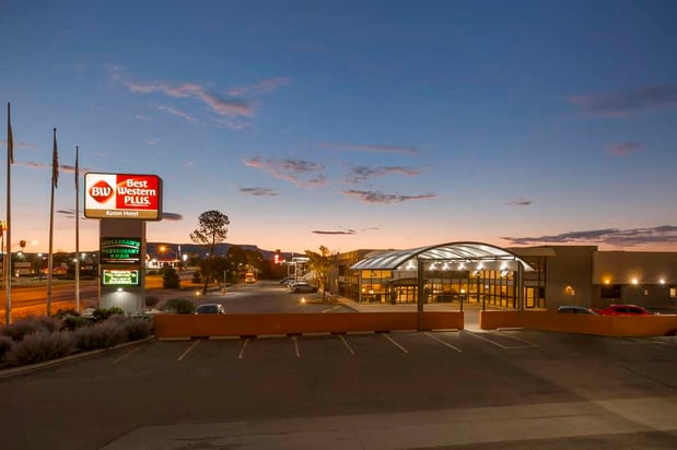 Images Best Western Plus Raton Hotel