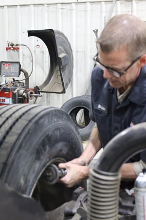 Images Bauer Built Tire & Service