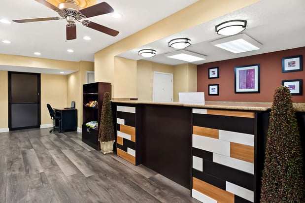 Images Best Western Greenville Inn