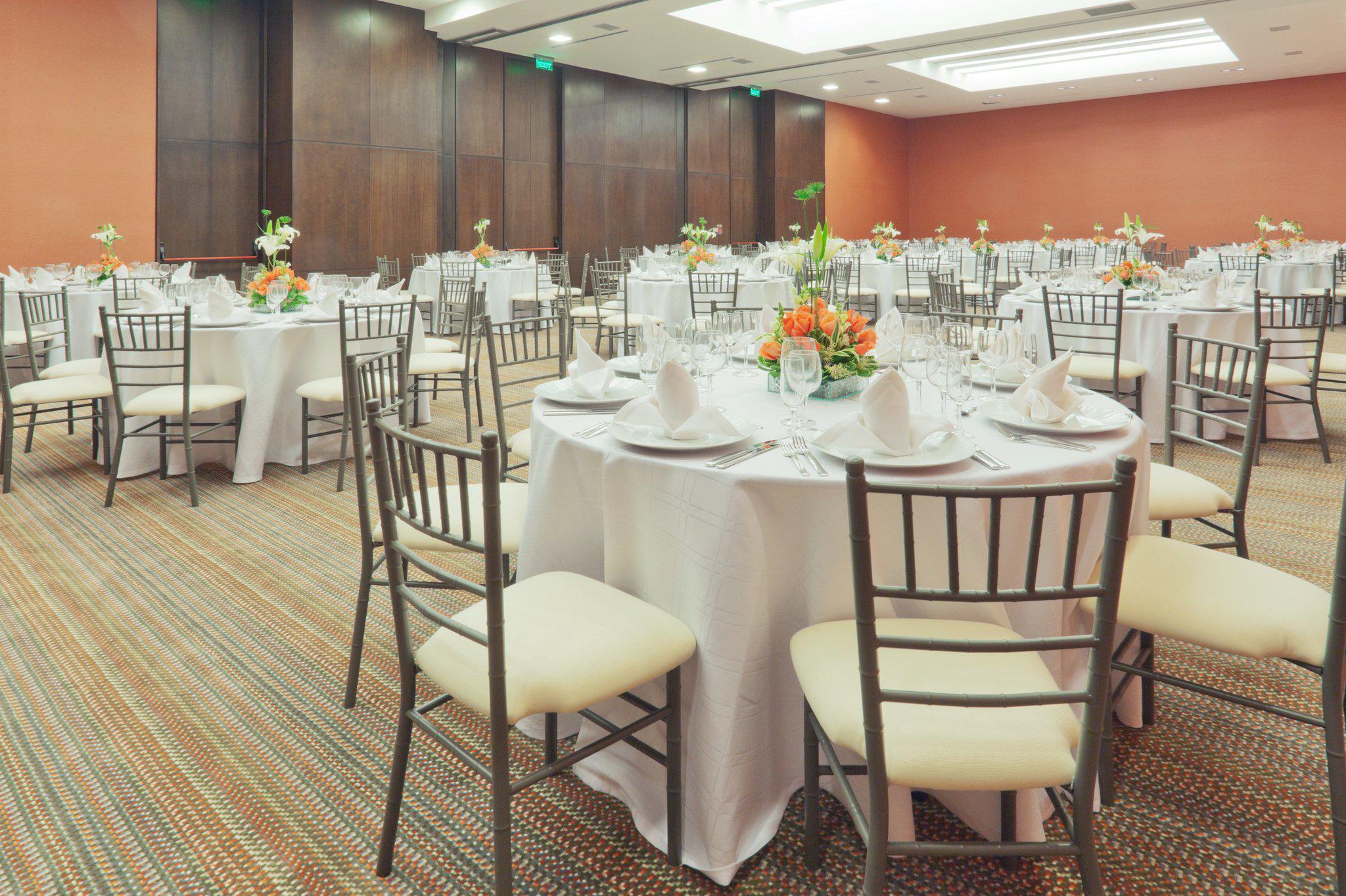 Holiday Inn Bogota Airport by IHG