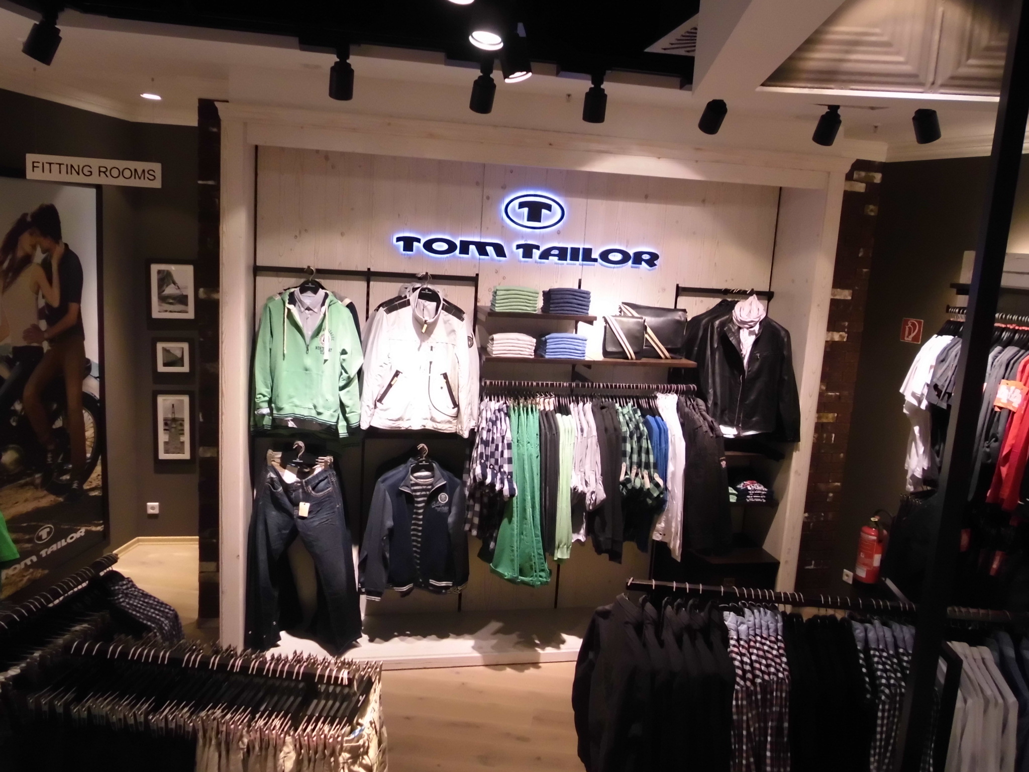 TOM TAILOR Store, Talstraße 10 in Mettmann
