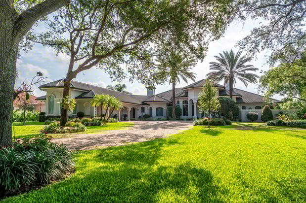 Images Action Window & Glass, Inc.