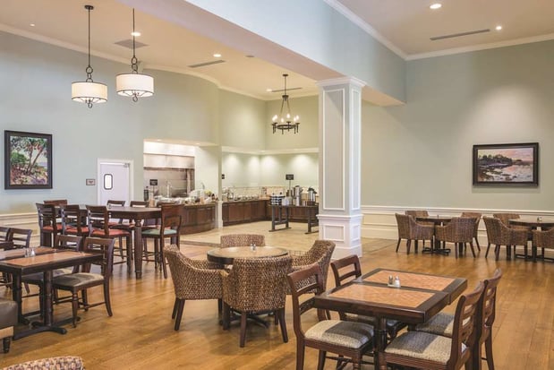Images Embassy Suites by Hilton Savannah Historic District