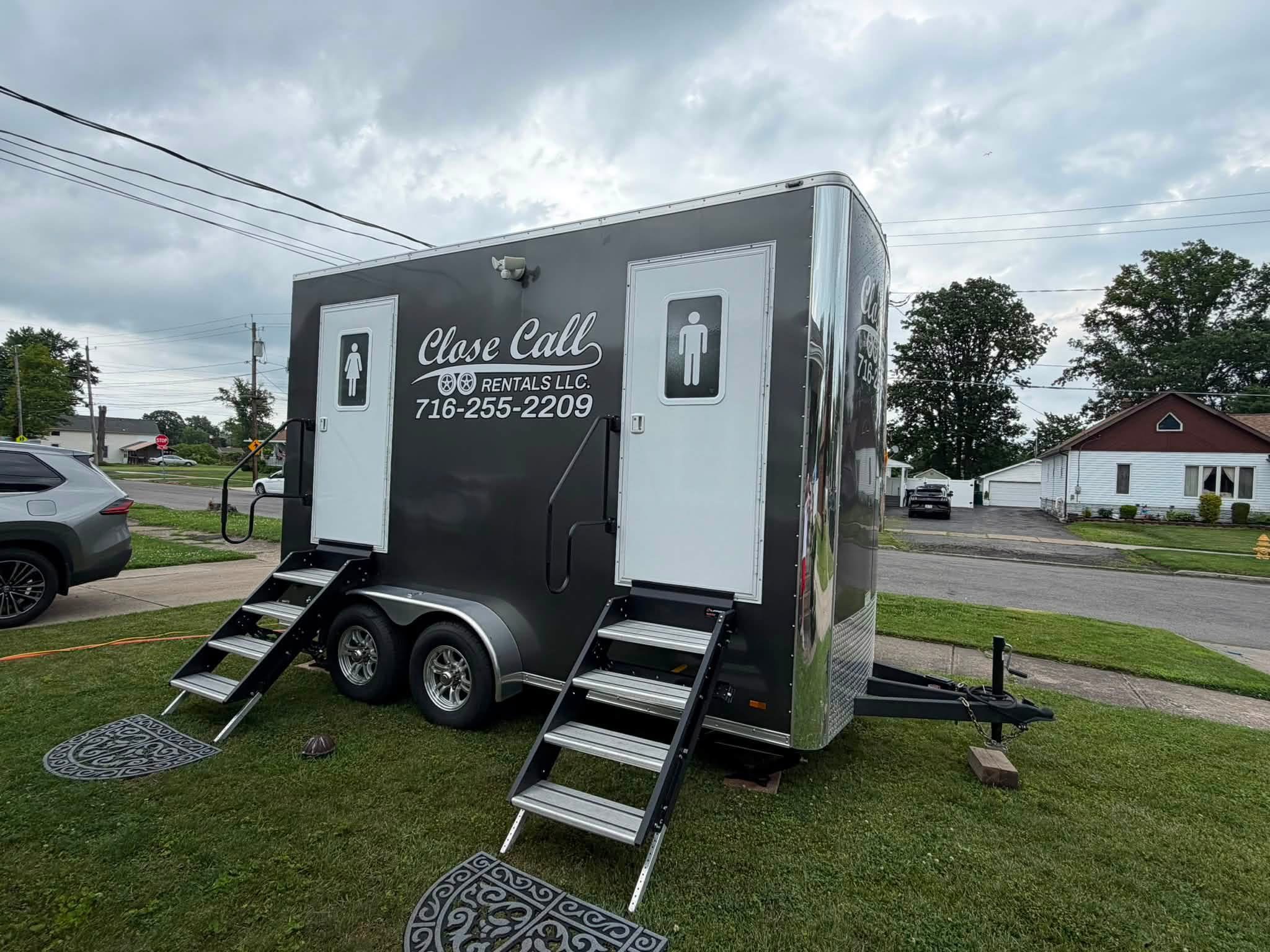Planning an outdoor event? Don't overlook one of the most important details! Rent a luxury restroom trailer from Close Call Rentals and impress every guest.