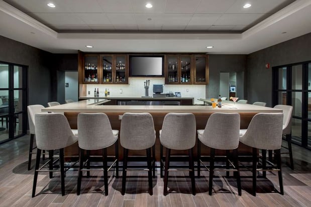 Images Hampton Inn Boston-Logan Airport