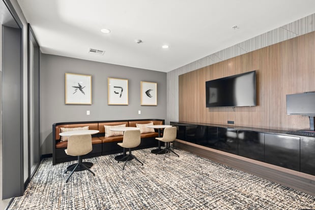 Images Holiday Inn Gonzales by IHG