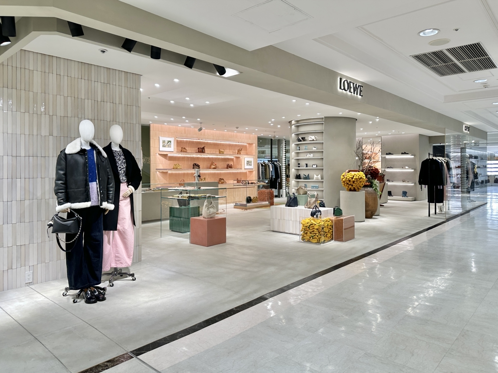 Images ロエベ 大丸神戸店