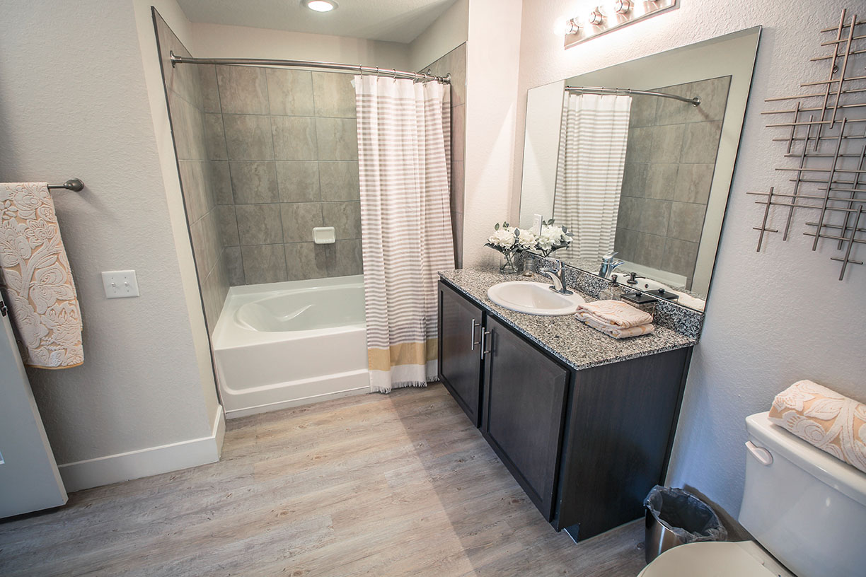 Santorini at Renaissance Commons