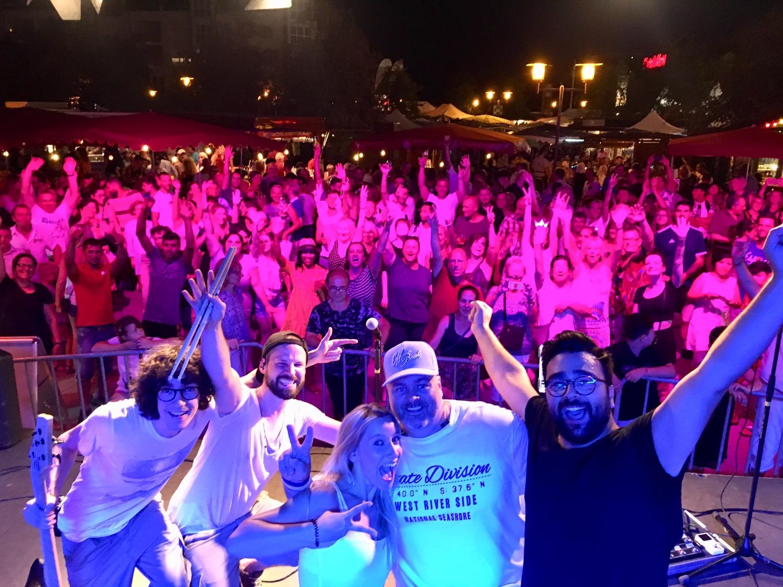 Bernstein Künstleragentur, Savignystr. in Frankfurt am Main