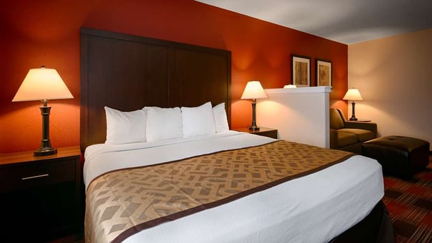 Images Best Western Dallas Inn & Suites