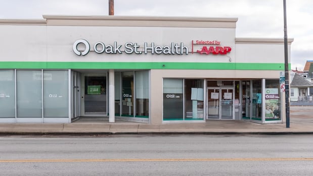 Images Oak Street Health Brighton Park Primary Care Clinic